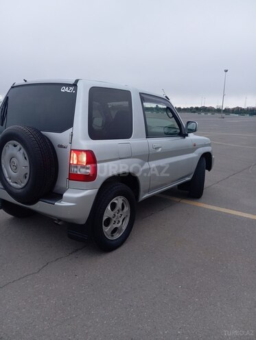 Mitsubishi Pajero io 2000, 273,000 km - 2.0 l - Bakı