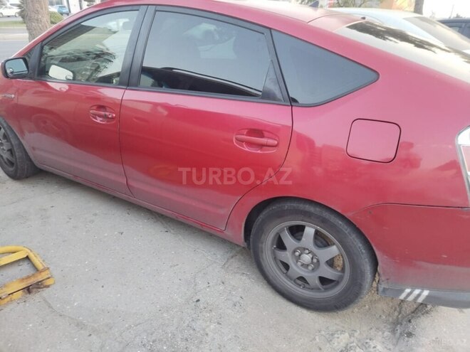 Toyota Prius 2007, 357,000 km - 1.5 l - Babək