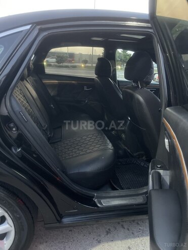 Hyundai Grandeur-5