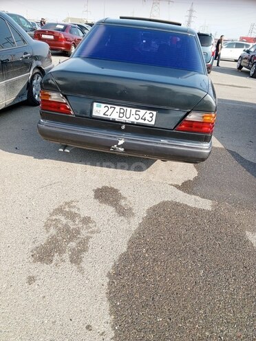 Mercedes E 300 d 1991, 318,520 km - 3.0 л - Bakı