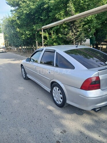 Opel Vectra 1999, 170,000 km - 2.0 l - Sumqayıt