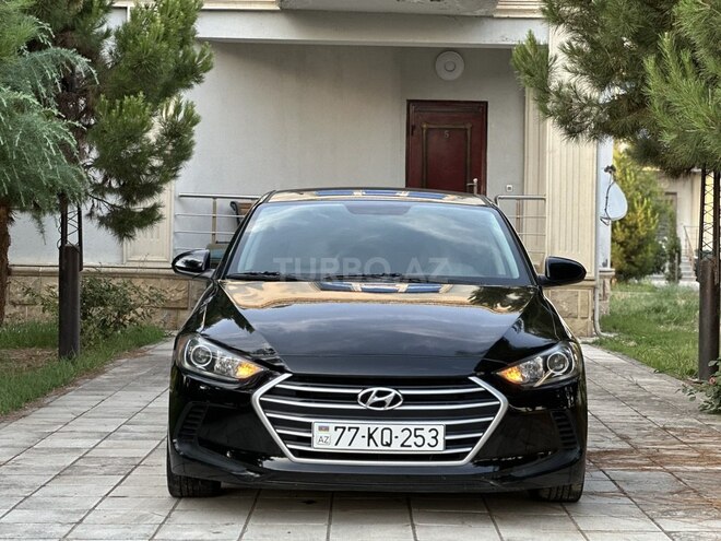 Hyundai Elantra 2016, 102,000 km - 2.0 l - Saatlı
