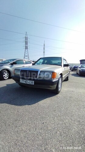 Mercedes 190 1991, 400,681 km - 1.8 л - Bakı