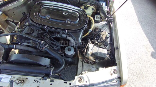 Mercedes 190 1991, 400,681 km - 1.8 л - Bakı