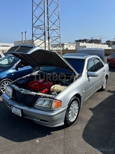 Mercedes C 240 2000, 337,104 km - 2.6 l - Sumqayıt