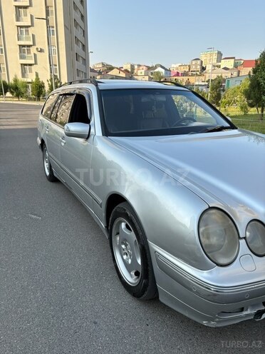 Mercedes E 220 d 2001, 486,874 km - 2.2 l - Bakı