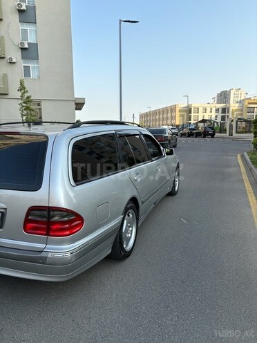 Mercedes E 220 d 2001, 486,874 km - 2.2 l - Bakı