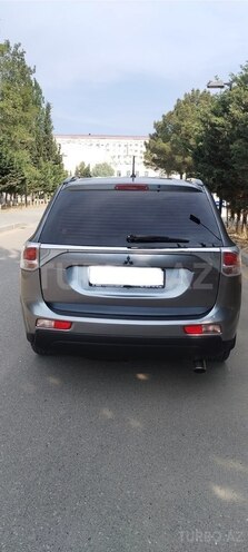 Mitsubishi Outlander 2013, 212,000 km - 3.0 l - Bakı