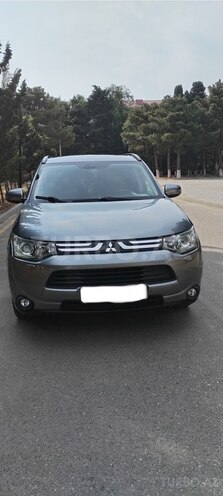 Mitsubishi Outlander 2013, 212,000 km - 3.0 l - Bakı