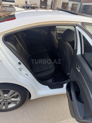 Hyundai Elantra 2017, 152,385 km - 1.6 l - Bakı
