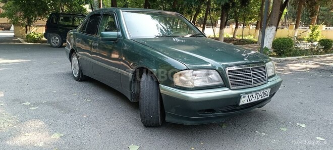 Mercedes C 180 1995, 584,053 km - 1.8 l - Ucar