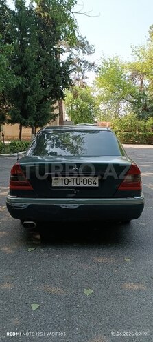 Mercedes C 180 1995, 584,053 km - 1.8 l - Ucar