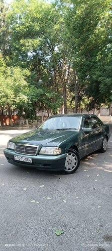Mercedes C 180 1995, 584,053 km - 1.8 l - Ucar