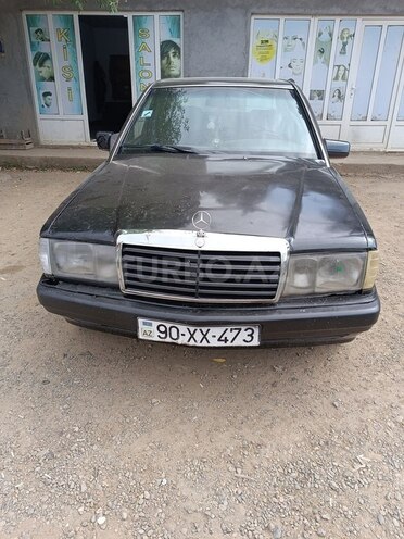 Mercedes 190 1993, 320,231 km - 2.0 l - Astara
