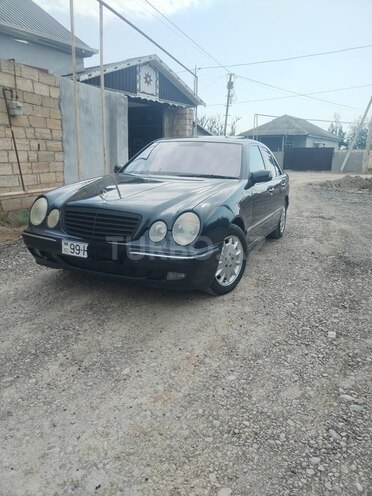 Mercedes E 270 2000, 249,660 km - 2.7 l - Sabirabad