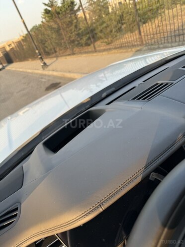 Land Rover Range Rover 2023, 40,000 km - 3.0 l - Bakı