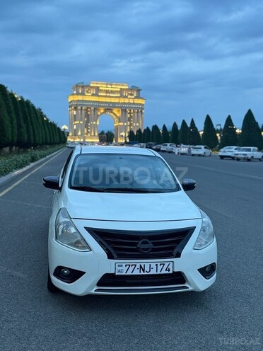 Nissan Sunny 2014, 195,581 km - 1.5 l - Gəncə