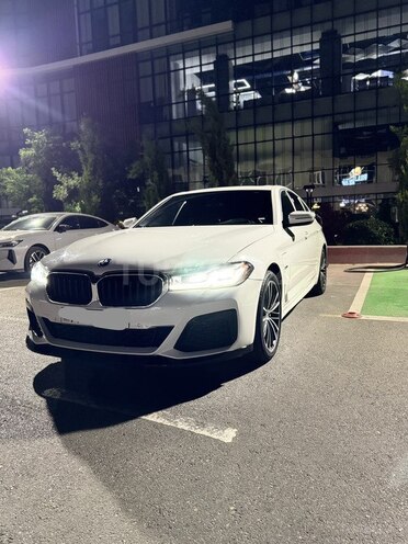 BMW 530e 2023, 66,000 km - 2.0 л - Bakı