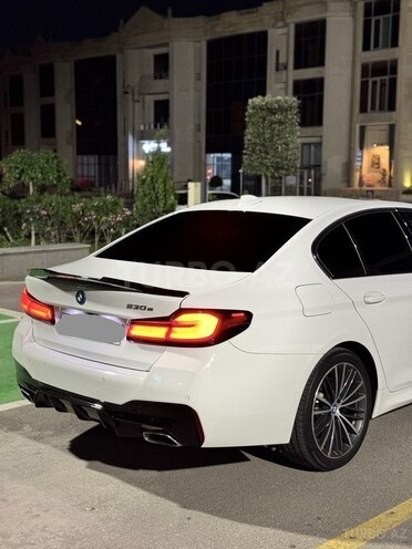 BMW 530e 2023, 66,000 km - 2.0 л - Bakı