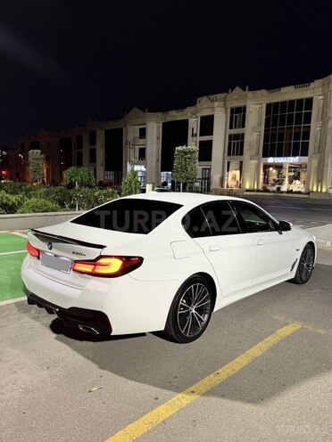 BMW 530e 2023, 66,000 km - 2.0 л - Bakı