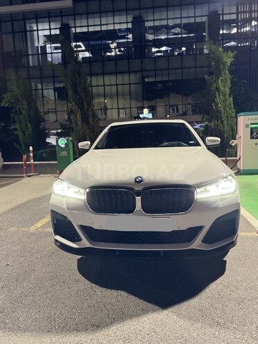 BMW 530e 2023, 66,000 km - 2.0 л - Bakı