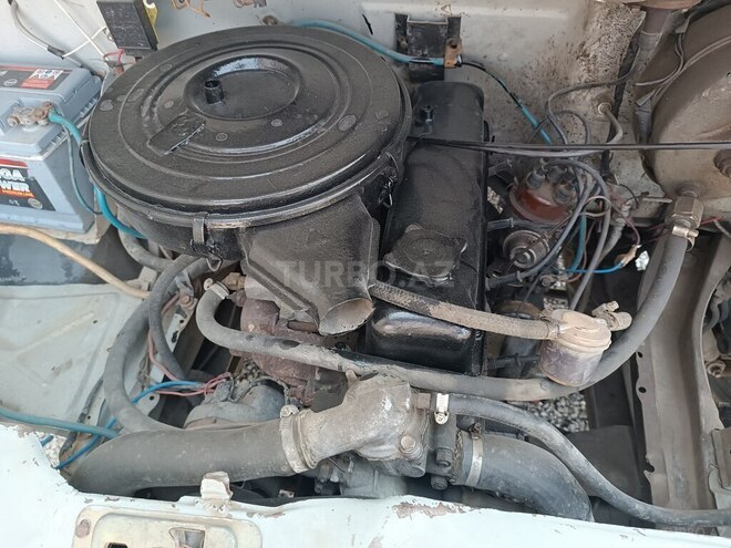 GAZ  1996, 756,220 km - 2.4 л - Salyan