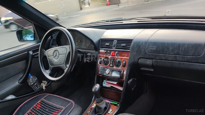 Mercedes C 200 1997, 560,000 km - 2.0 л - Bakı