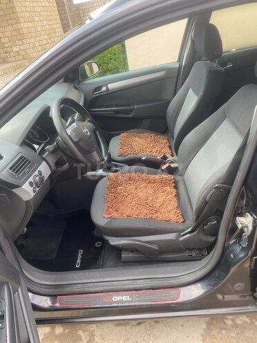 Opel Astra 2006, 226,000 km - 1.4 l - Qobustan