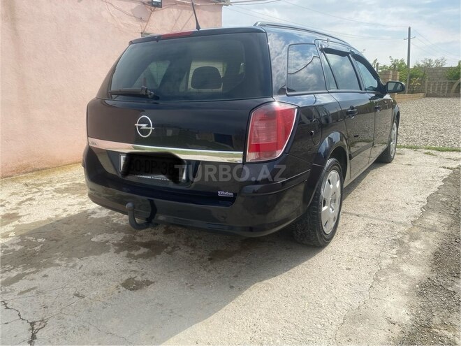 Opel Astra 2006, 226,000 km - 1.4 l - Qobustan