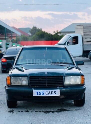 Mercedes 190-1