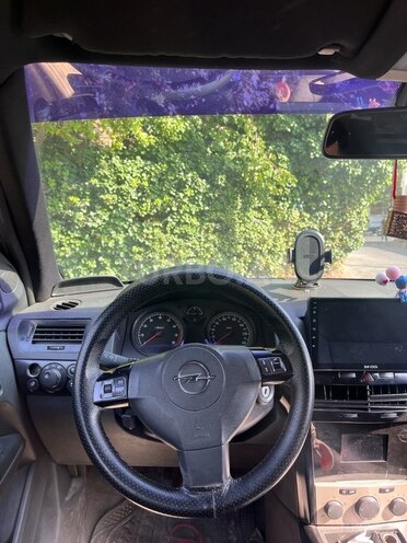 Opel Astra 2006, 353,000 km - 1.4 l - Bakı
