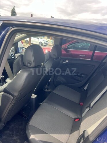Opel Corsa 2009, 159,050 km - 1.4 l - Gəncə