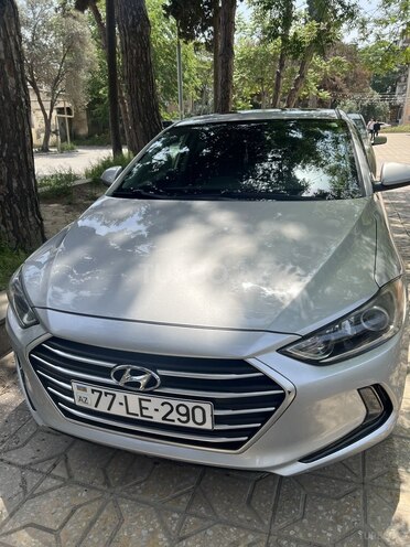 Hyundai Elantra 2018, 110,240 km - 2.0 л - Bakı