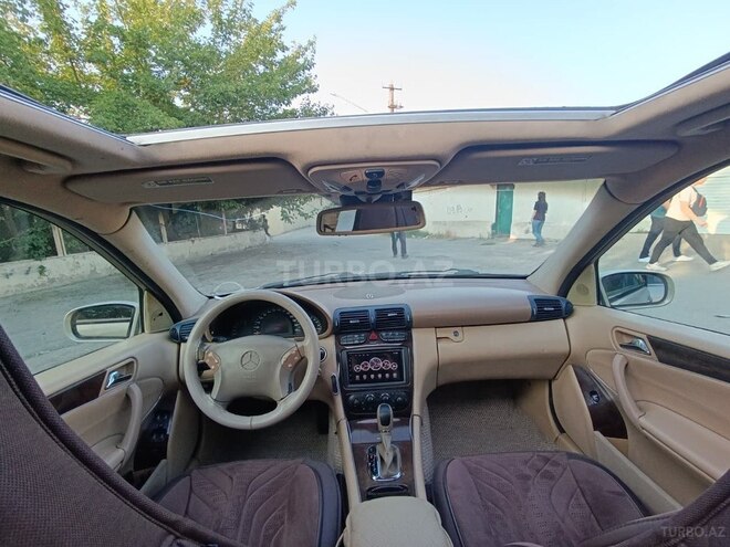Mercedes C 240 2001, 395,000 km - 2.6 л - Bakı