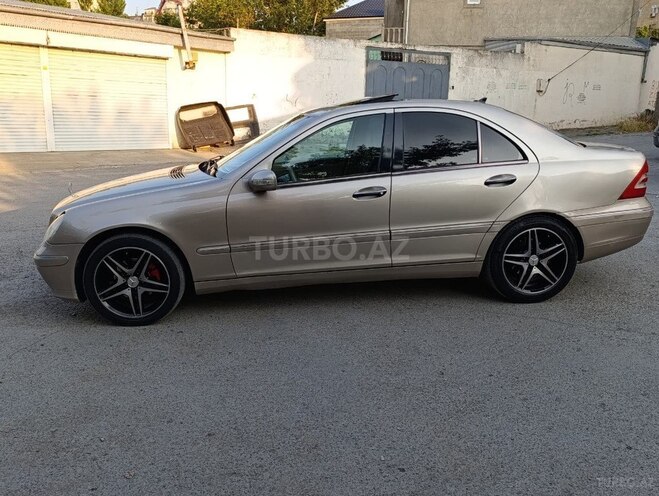 Mercedes C 240 2001, 395,000 km - 2.6 л - Bakı