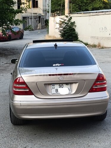Mercedes C 240 2001, 395,000 km - 2.6 л - Bakı