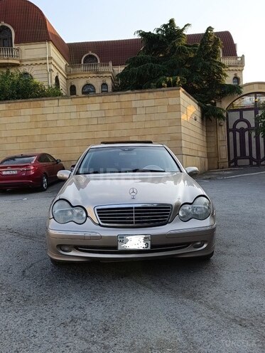 Mercedes C 240 2001, 395,000 km - 2.6 л - Bakı