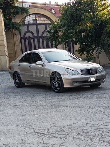Mercedes C 240 2001, 395,000 km - 2.6 л - Bakı