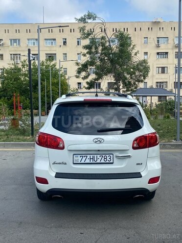 Hyundai Santa Fe-6