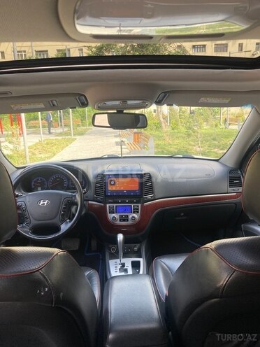 Hyundai Santa Fe-10