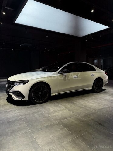 Mercedes E 200 2024, 3,000 km - 2.0 l - Bakı