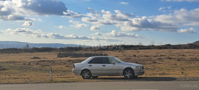 Mercedes C 230 1999, 484,221 km - 2.3 л - Şəki