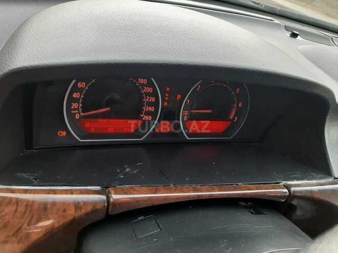 BMW 745-4