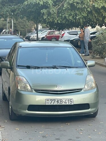 Toyota Prius-8