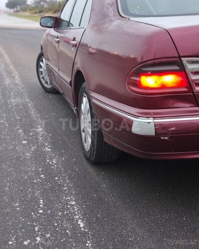 Mercedes E 220 d 2000, 656,000 km - 2.2 l - Bakı