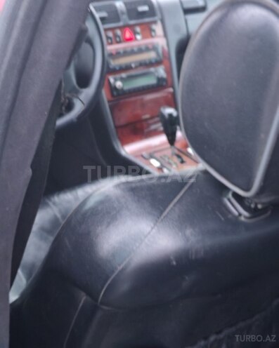 Mercedes E 220 d 2000, 656,000 km - 2.2 l - Bakı