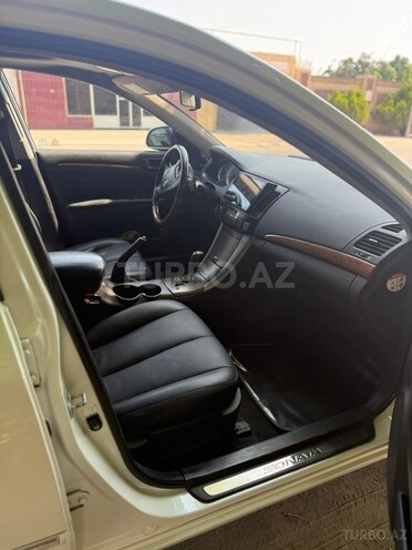 Hyundai Sonata 2008, 260,000 km - 3.3 l - Salyan