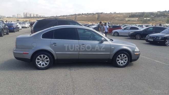 Volkswagen Passat 2003, 520,000 km - 1.8 l - Bakı