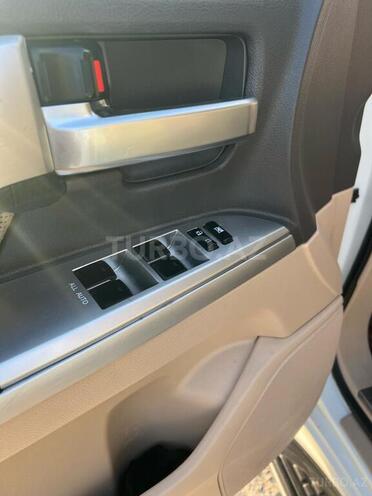 Toyota Land Cruiser 2012, 178,571 km - 4.0 л - Bakı