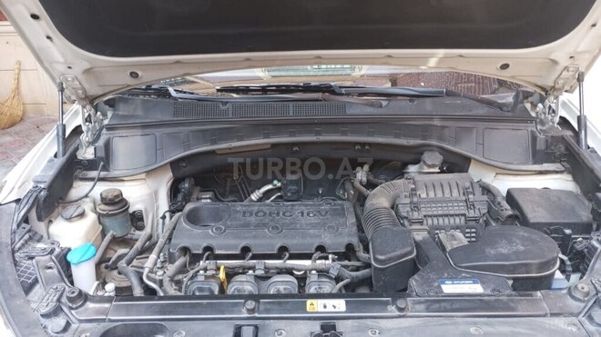 Hyundai Grand Santa Fe-7